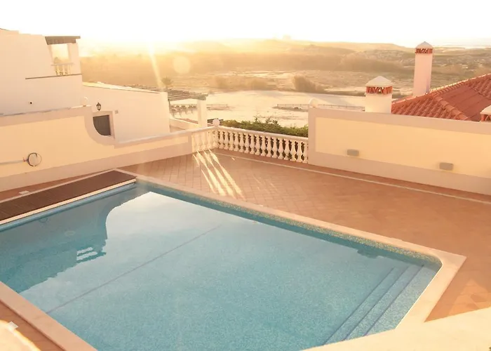 Maravilhoso T2 Da * Amoreira (Leiria)